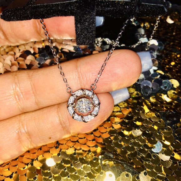 10k two tone gold vermeil dancing diamond stunning pendant 1 carat GRA CERTIFIED - Picture 3 of 6